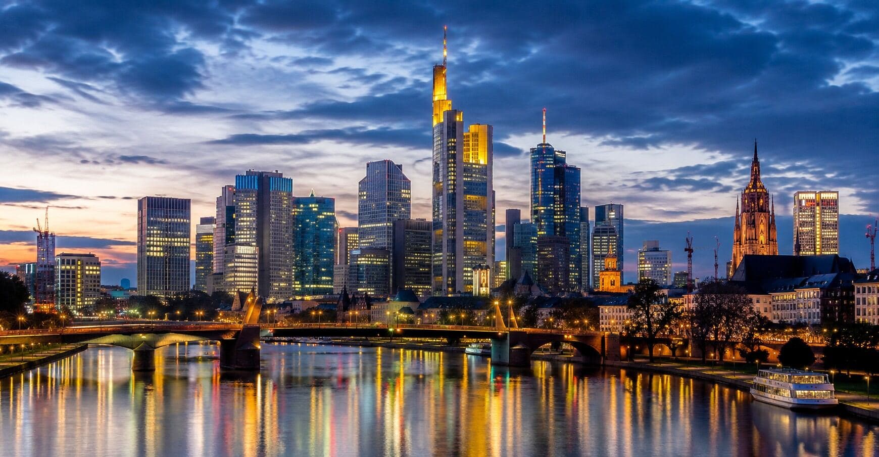 Frankfurt football atmosphere